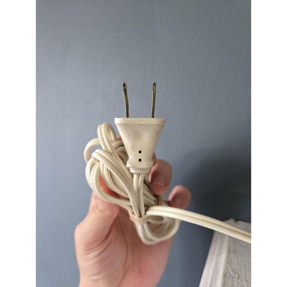 Vintage Beige Enamel Metal & Plastic Desk Lamp Adjustable Goose Neck Retro - Picture 10 of 10